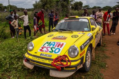 Jediná dámská posádka v cíli East African Safari Classic